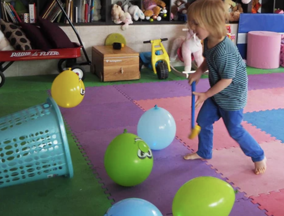 Balloon Hockey